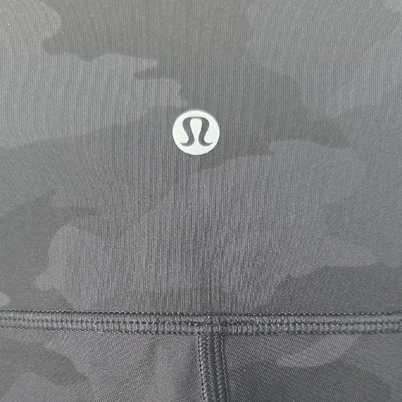 Lululemon Athletica Gray Camouflage Leggings - Picture 2 of 6